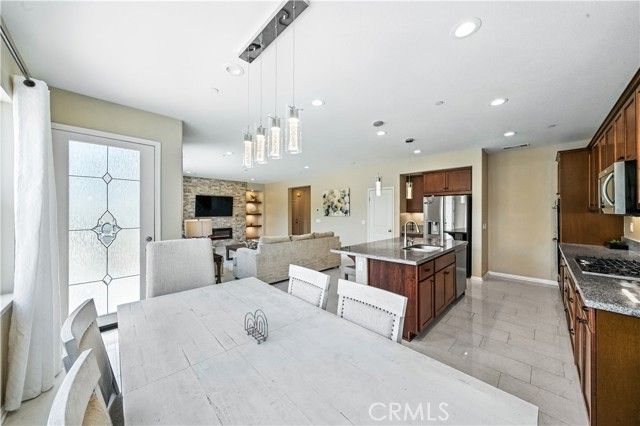 35416 Oakstone Creek Court, Winchester, CA 92596