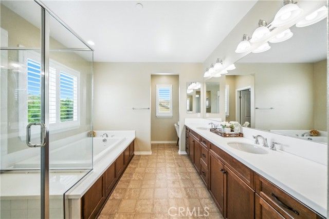 35416 Oakstone Creek Court, Winchester, CA 92596