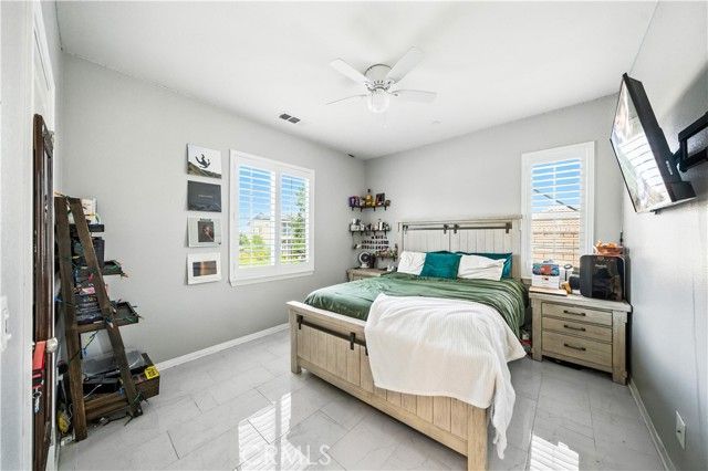 35416 Oakstone Creek Court, Winchester, CA 92596