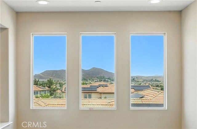 35416 Oakstone Creek Court, Winchester, CA 92596