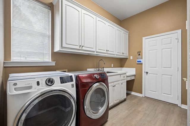908 Trailwood Court, Cedar Hill, TX 75104