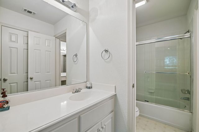 908 Trailwood Court, Cedar Hill, TX 75104