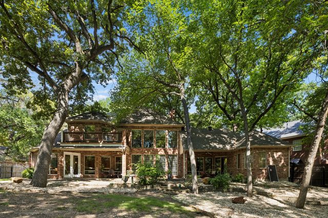 908 Trailwood Court, Cedar Hill, TX 75104