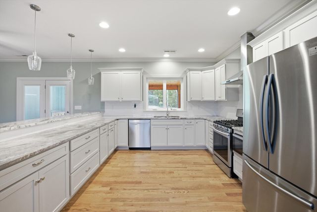1723 Mccallie Ferry Road, Soddy Daisy, TN 37379