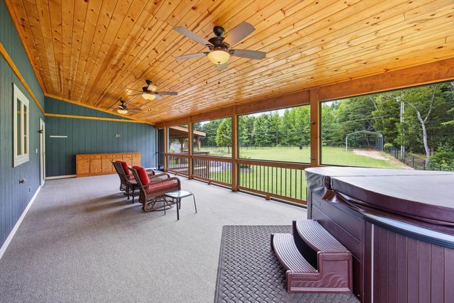 1723 Mccallie Ferry Road, Soddy Daisy, TN 37379