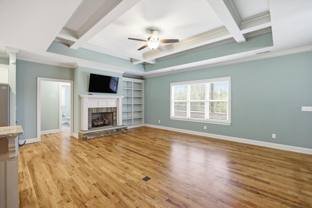 1723 Mccallie Ferry Road, Soddy Daisy, TN 37379