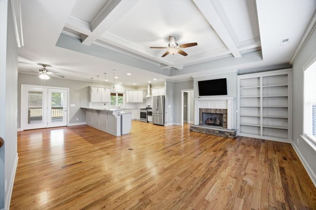 1723 Mccallie Ferry Road, Soddy Daisy, TN 37379