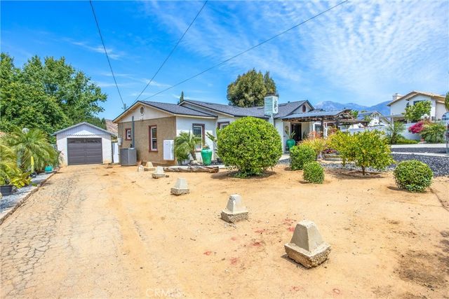 33538 Colorado St, Yucaipa, CA 92399