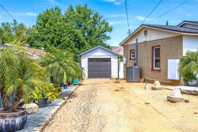 33538 Colorado St, Yucaipa, CA 92399