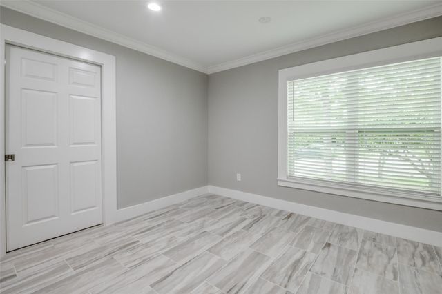 905 Haynes Street, Denton, TX 76201