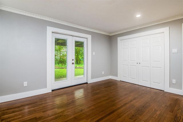 905 Haynes Street, Denton, TX 76201