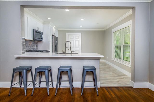 905 Haynes Street, Denton, TX 76201