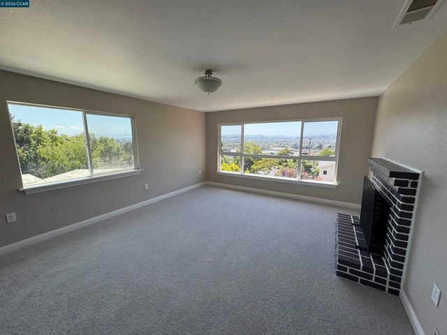1531 Bayo Vista Ave, San Pablo, CA 94806
