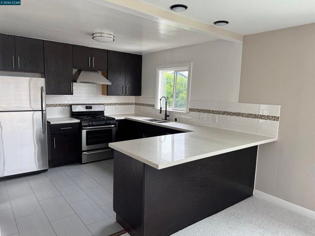 1531 Bayo Vista Ave, San Pablo, CA 94806