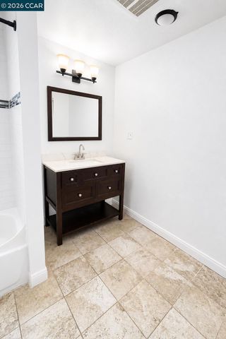 1531 Bayo Vista Ave, San Pablo, CA 94806