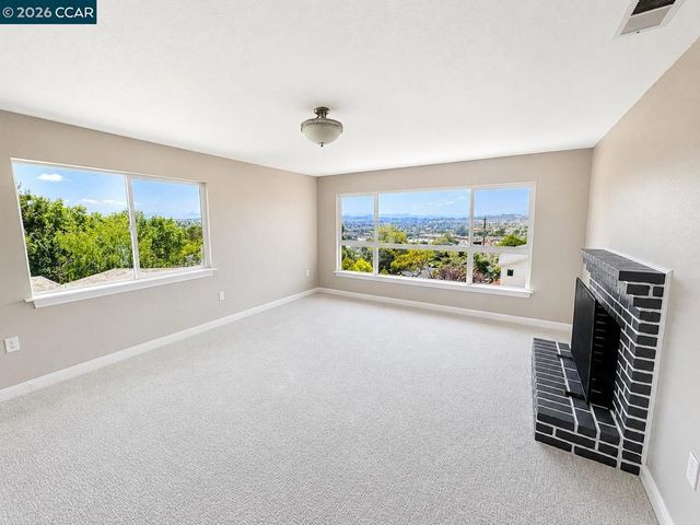 1531 Bayo Vista Ave, San Pablo, CA 94806