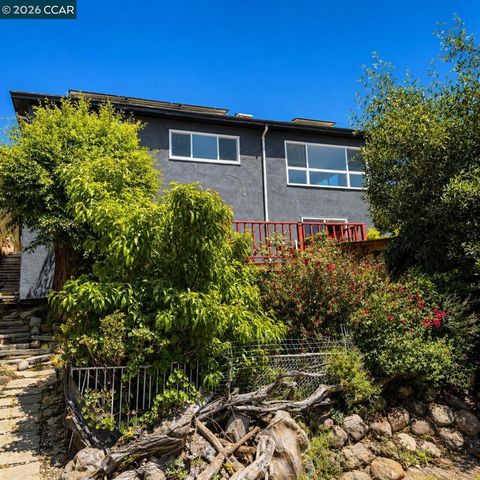 1531 Bayo Vista Ave, San Pablo, CA 94806