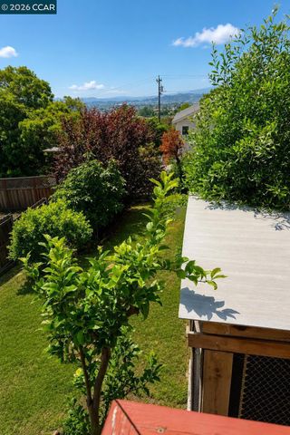 1531 Bayo Vista Ave, San Pablo, CA 94806