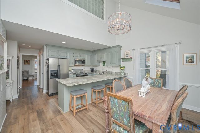 8250 Hanover Grove Blvd, Mechanicsville, VA 23111