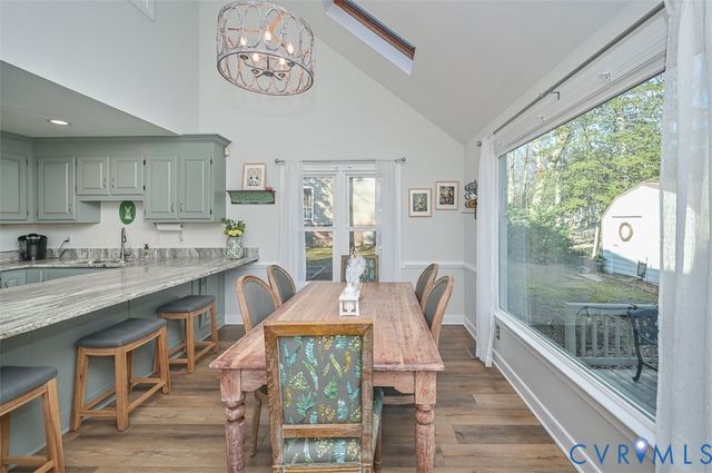 8250 Hanover Grove Blvd, Mechanicsville, VA 23111