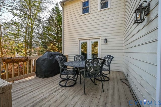 8250 Hanover Grove Blvd, Mechanicsville, VA 23111