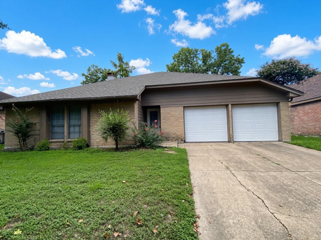 15634 Fox Springs Drive, Houston, TX 77084