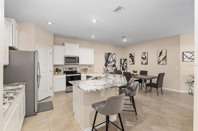 5389 NW 48TH PLACE, Ocala, FL 34482