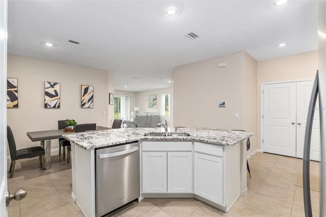 5389 NW 48TH PLACE, Ocala, FL 34482