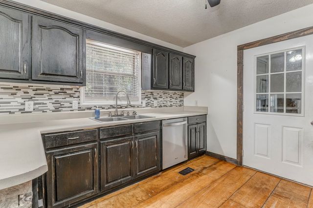 757 Ellis Circle, Chatsworth, GA 30705