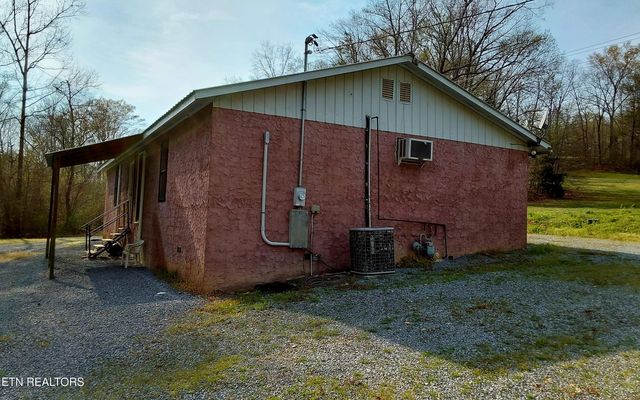 1031 County Road 110, Athens, TN 37303