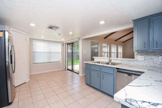 14418 Royal Hill Drive, Houston, TX 77083