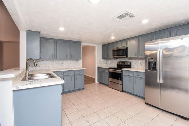 14418 Royal Hill Drive, Houston, TX 77083