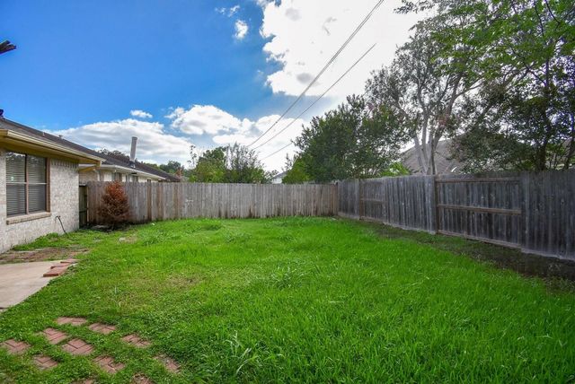 14418 Royal Hill Drive, Houston, TX 77083