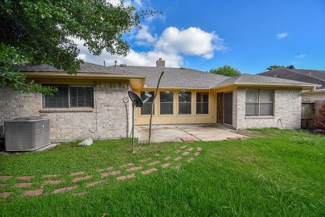 14418 Royal Hill Drive, Houston, TX 77083