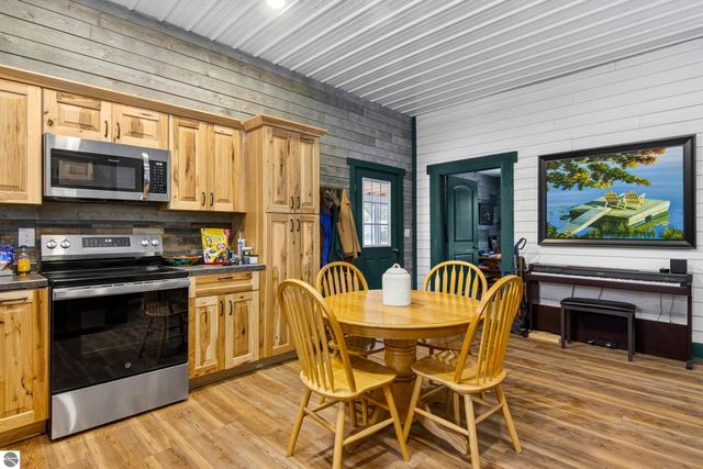 11775 Country Acres Drive, Interlochen, MI 49643