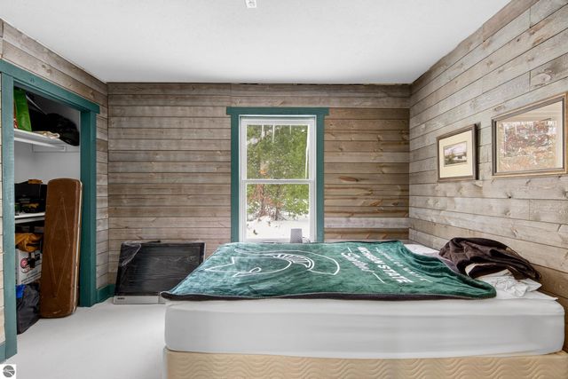 11775 Country Acres Drive, Interlochen, MI 49643