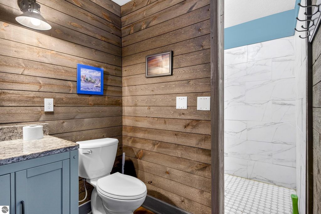 Image 17 of property listing at 11775 Country Acres Drive, Interlochen, MI 49643