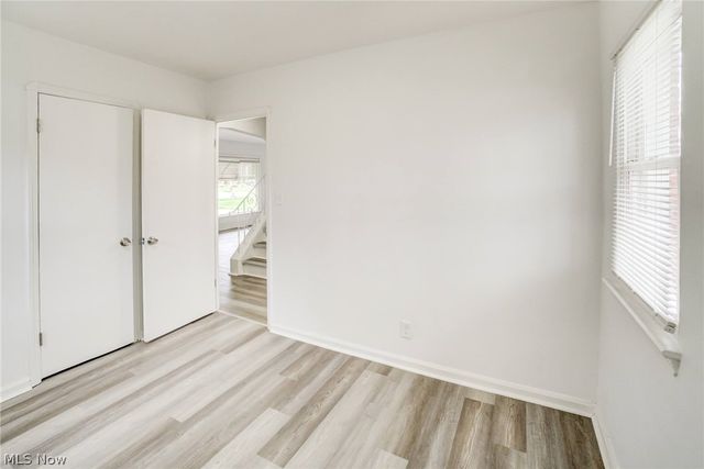 4706 W 158th Street, Cleveland, OH 44135