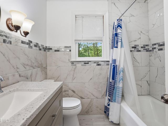 101 Hartland Court, Raleigh, NC 27614
