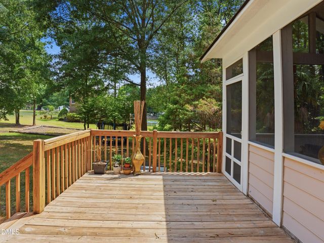 101 Hartland Court, Raleigh, NC 27614