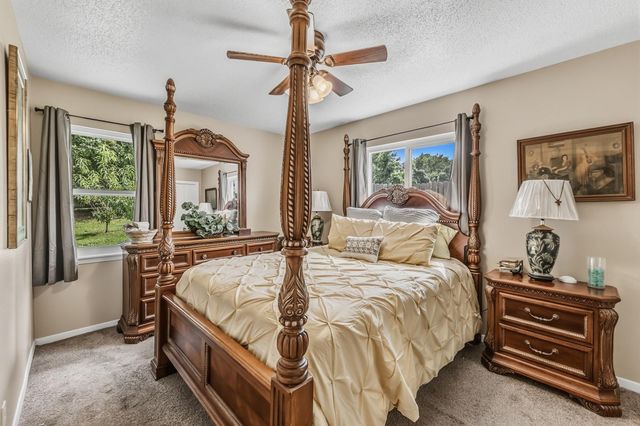 2202 Easley Circle, Huntsville, TX 77320