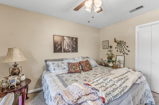 2202 Easley Circle, Huntsville, TX 77320