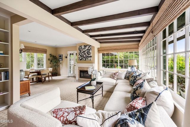 718 Burleigh Drive, Pasadena, CA 91105