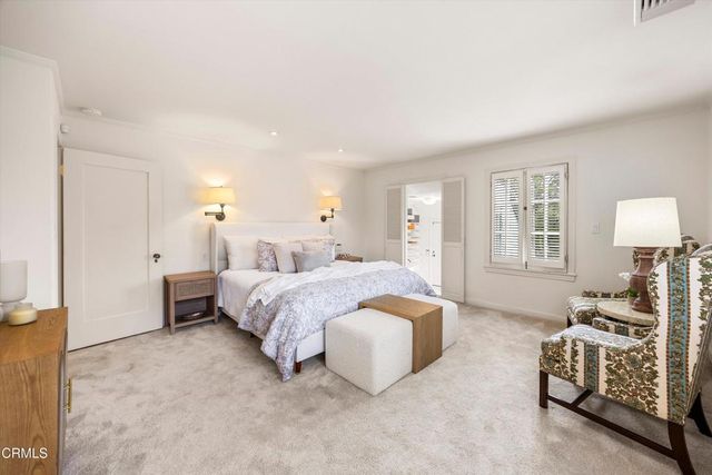 718 Burleigh Drive, Pasadena, CA 91105