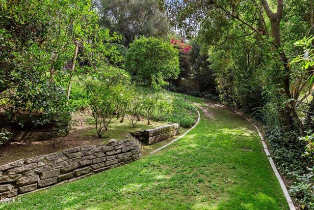 718 Burleigh Drive, Pasadena, CA 91105