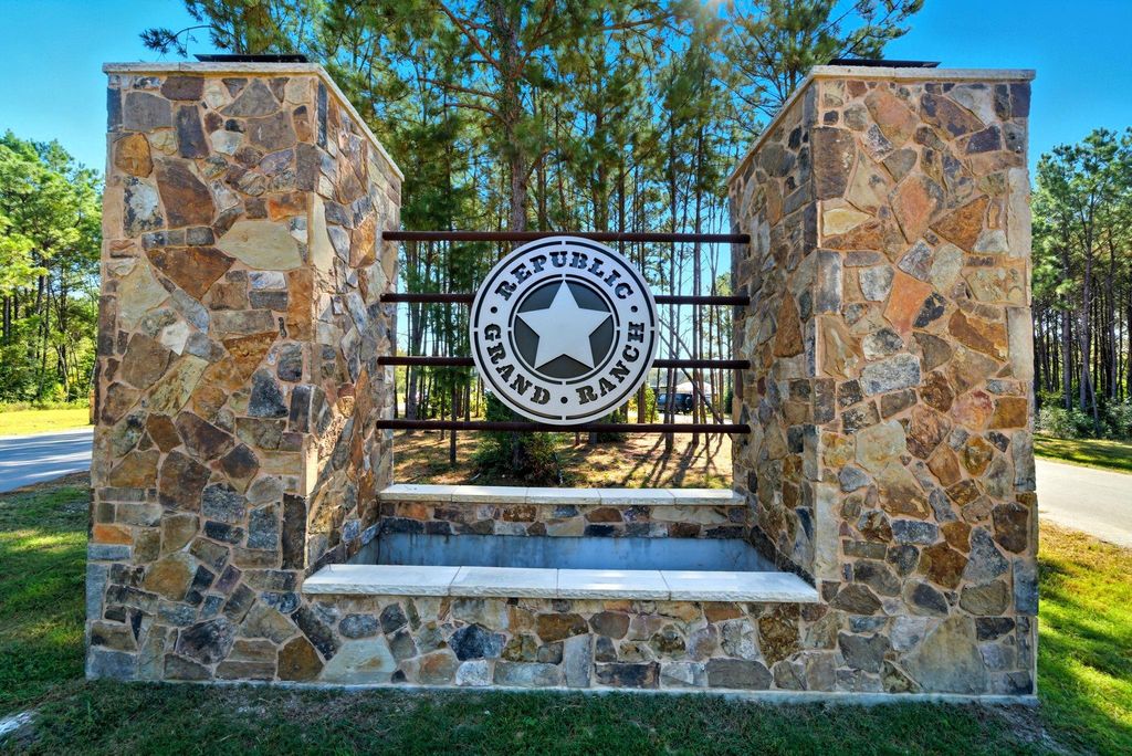 11518 Bramble Court, Willis, TX 77378