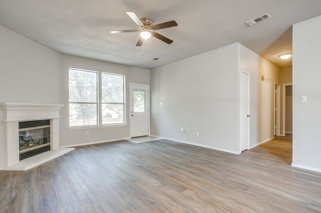 7452 Blackthorn Drive, Fort Worth, TX 76137