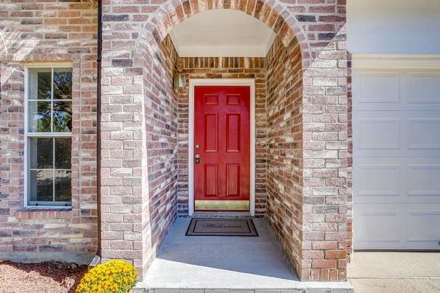 7452 Blackthorn Drive, Fort Worth, TX 76137
