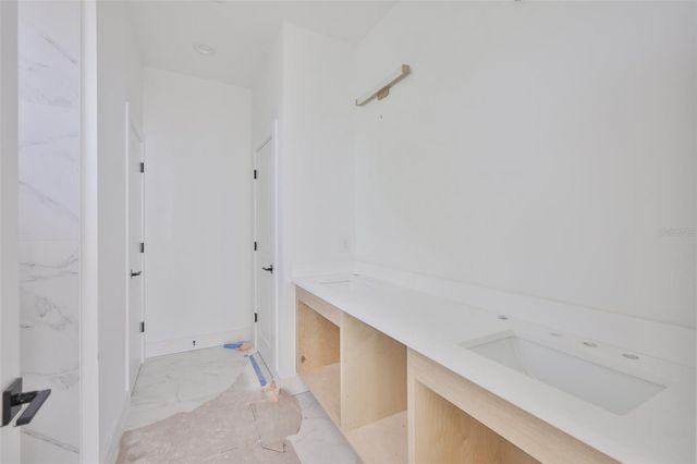 310 W COLUMBUS DRIVE 2, Tampa, FL 33602