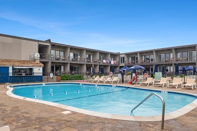 126 S Emerson Avenue 88, Montauk, NY 11954